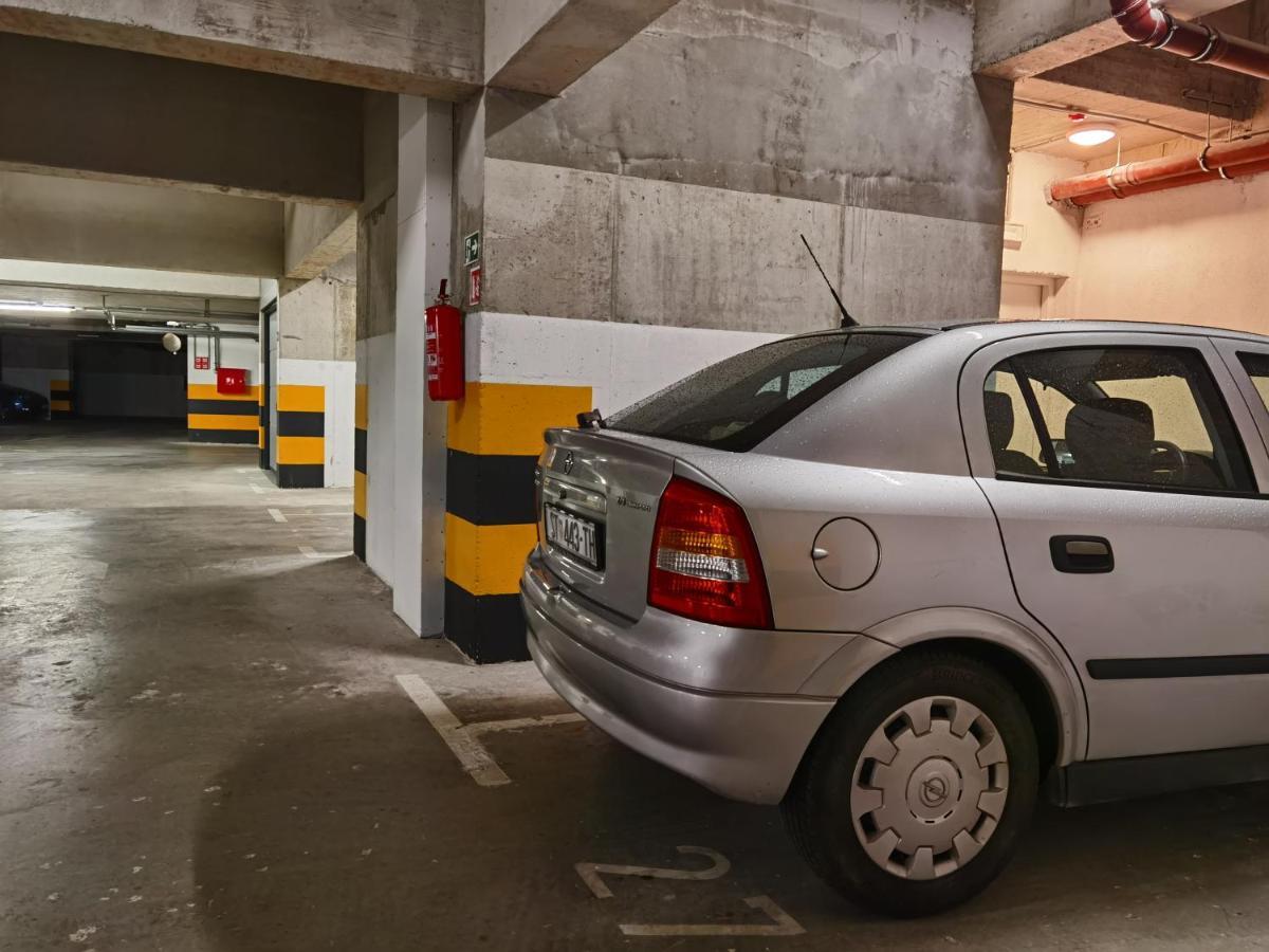 Apartamento Grandpa'S Tree - Private Garage Split Exterior foto